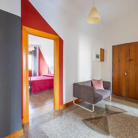 Appartamento Three Large Bedrooms For Six People Downtown